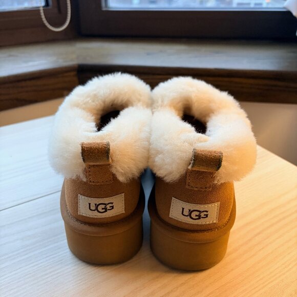 Nita Genuine Shearling Slipper - Ugg - Size 8 - Picture 5 of 5